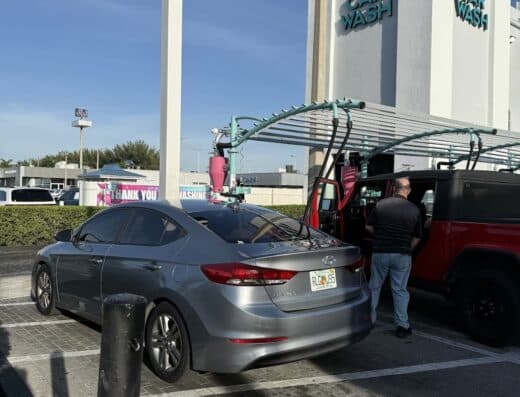 El Car Wash – North Hialeah